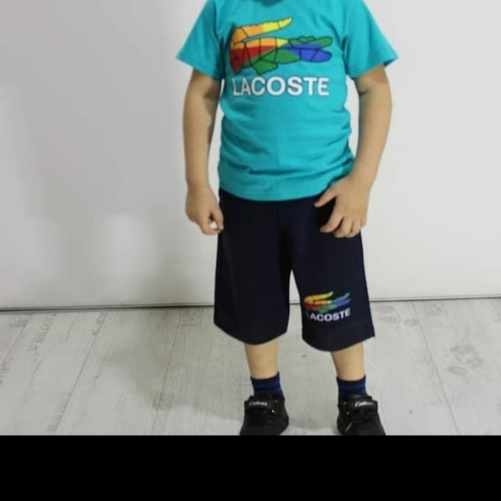 Young boys Lacoste short set